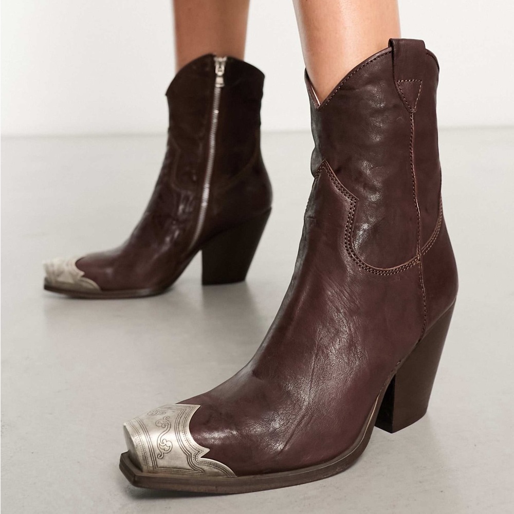 Free People Brayden Leather Toe-Cap Detail Cowboy Ankle Boots in Hot Fudge